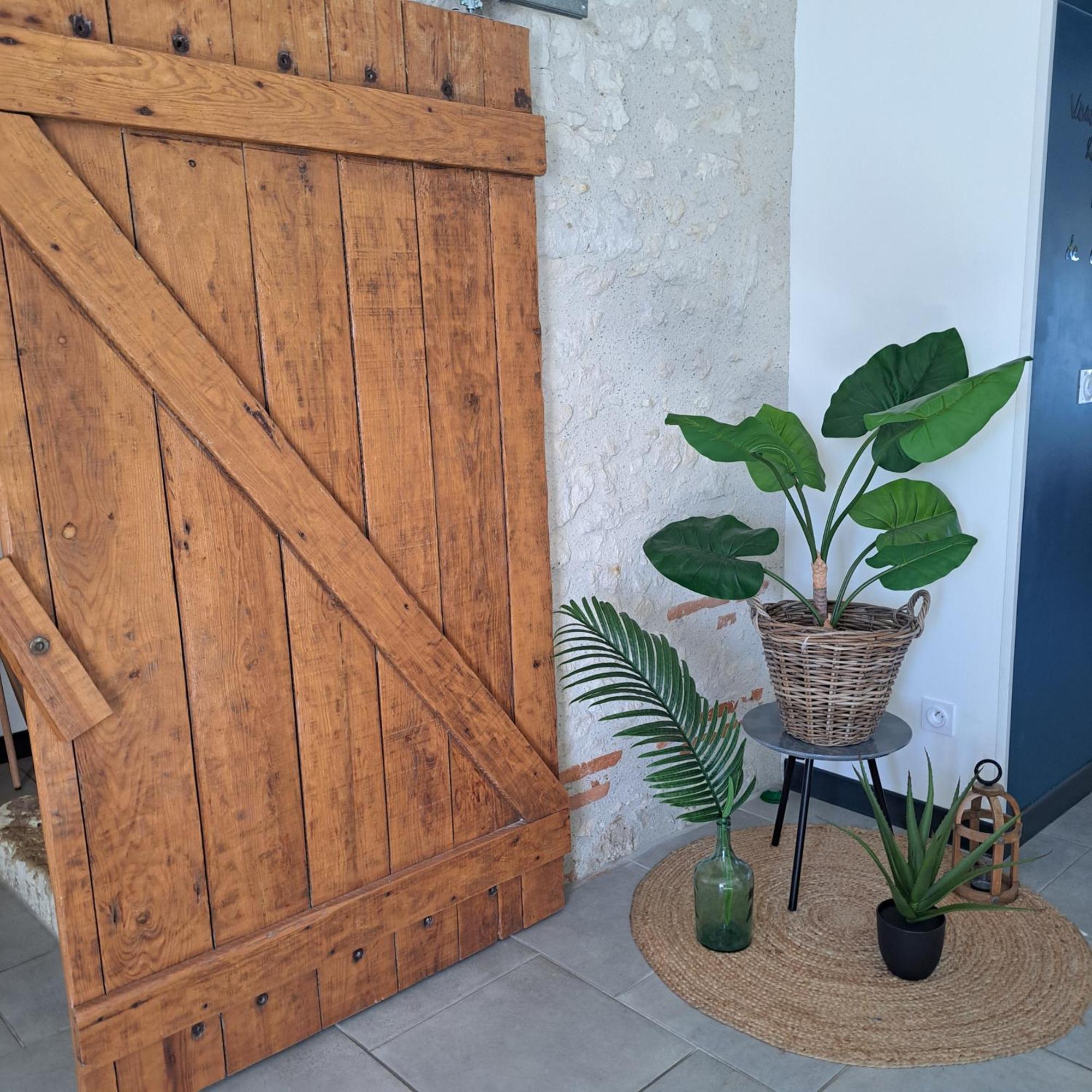 Le Domaine Vesque Villa Saint-Pierre-de-Clairac Ngoại thất bức ảnh