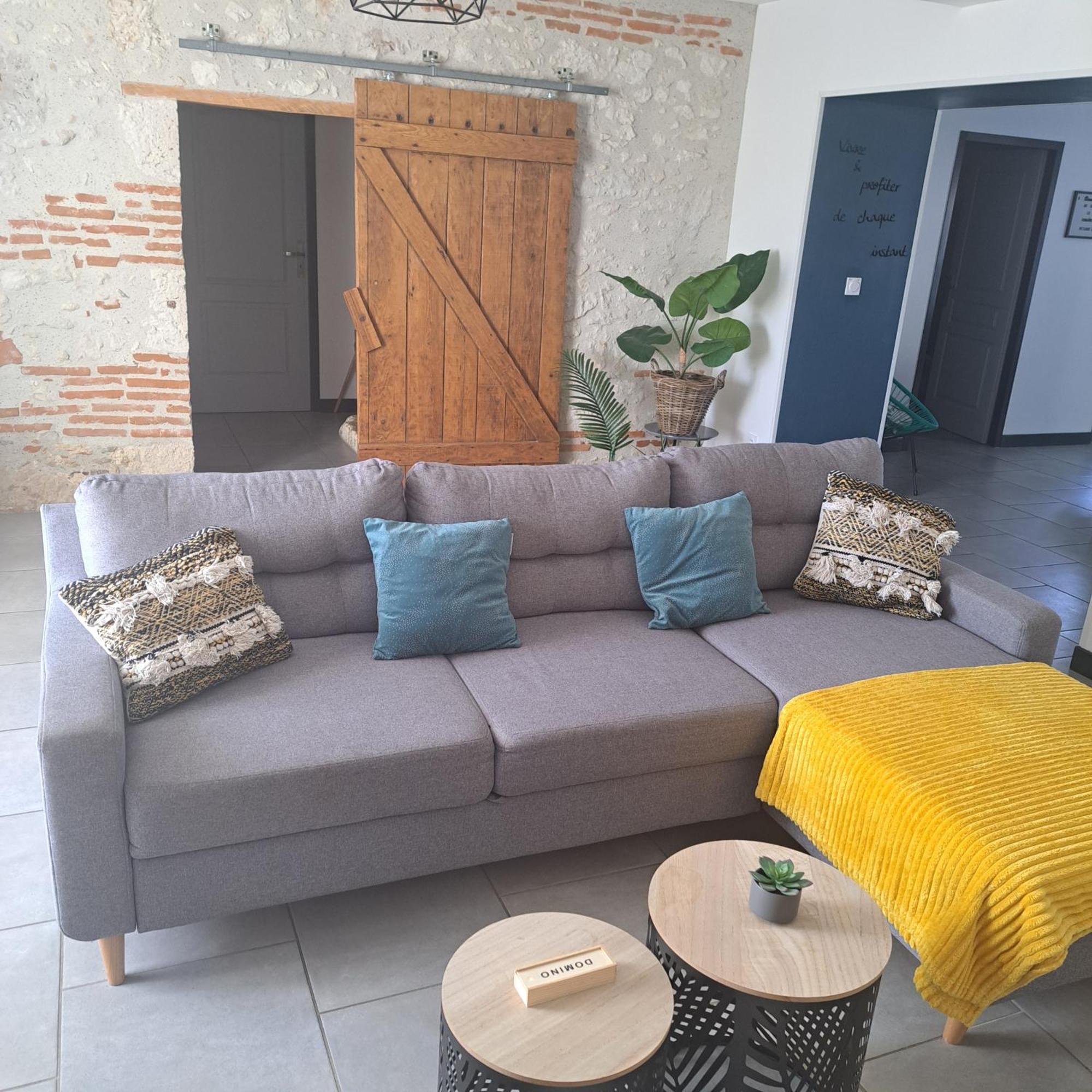 Le Domaine Vesque Villa Saint-Pierre-de-Clairac Ngoại thất bức ảnh